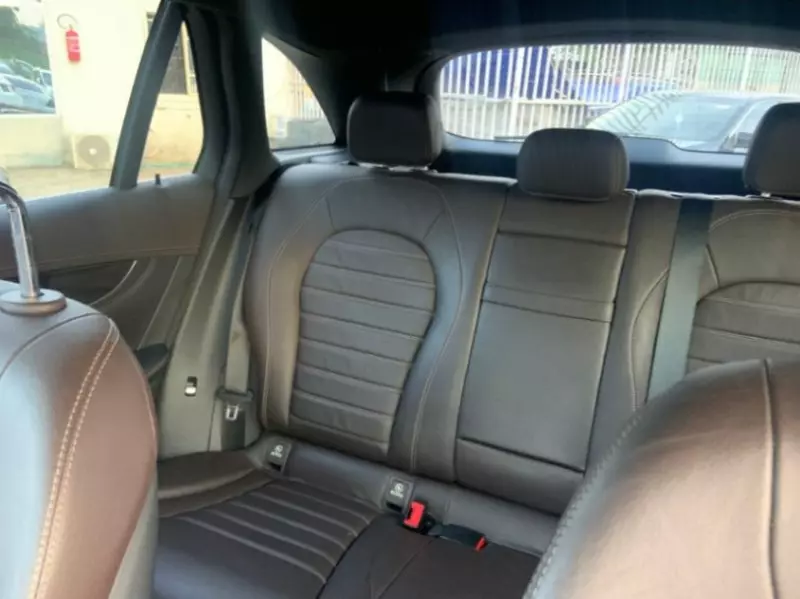 Mercedes-Benz GLC 300   - 2017