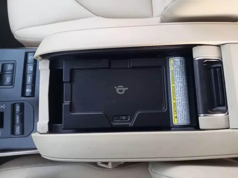 Toyota Highlander   - 2022