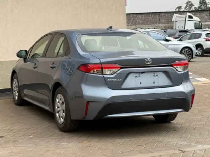 Toyota Corolla   - 2013