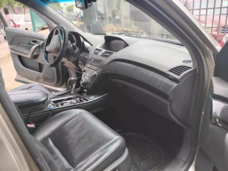 Acura MDX   - 2009