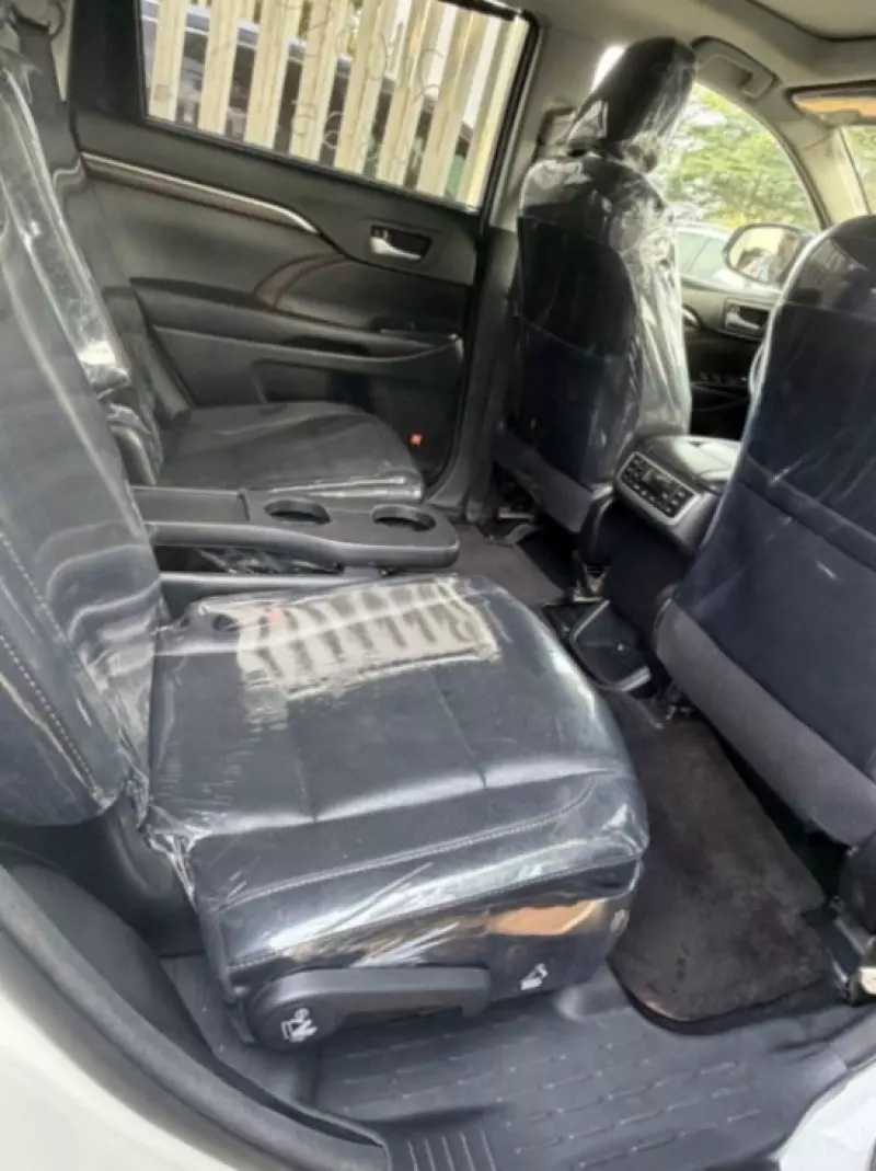 Toyota Highlander - 2015