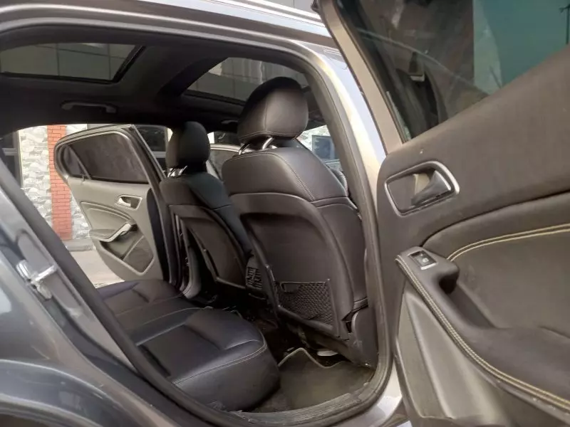 Mercedes-Benz GLA 250