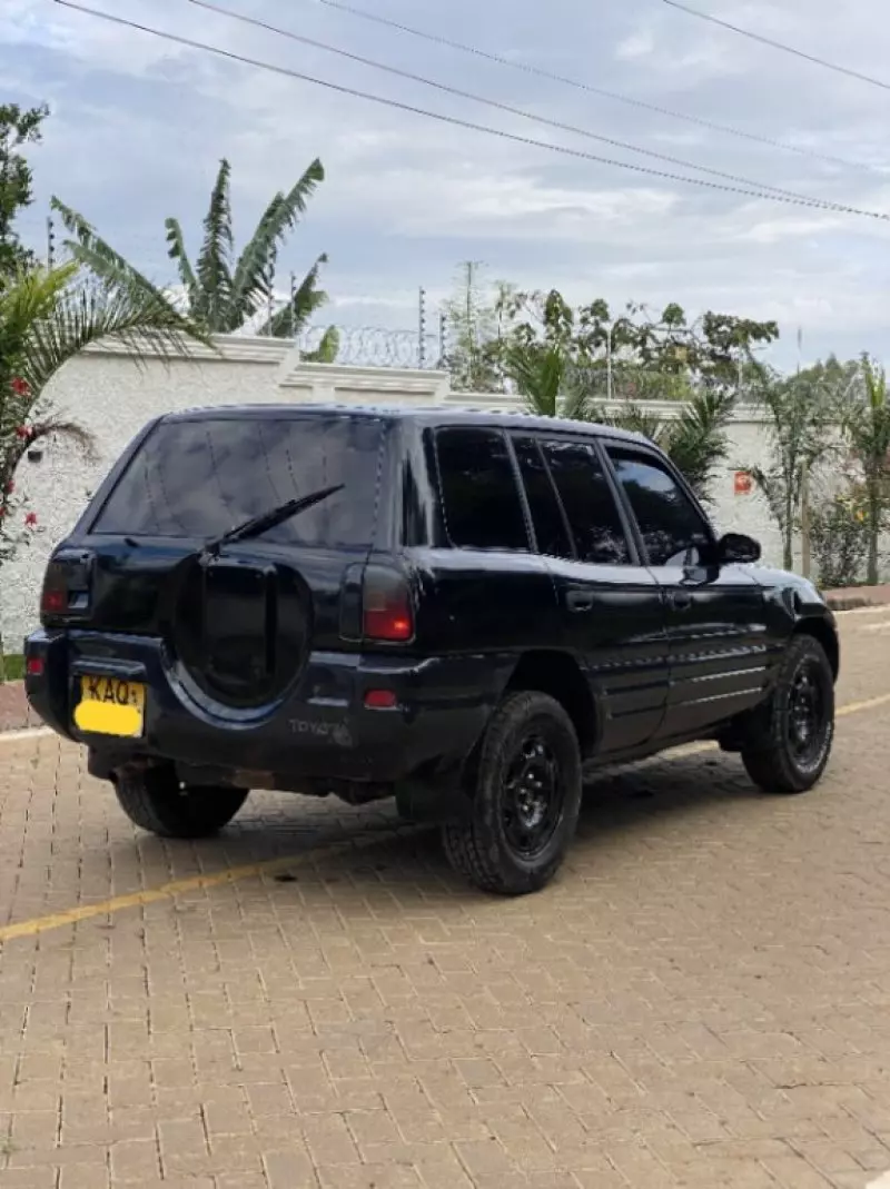 Toyota RAV 4   - 1996