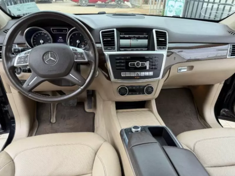 Mercedes-Benz ML 350