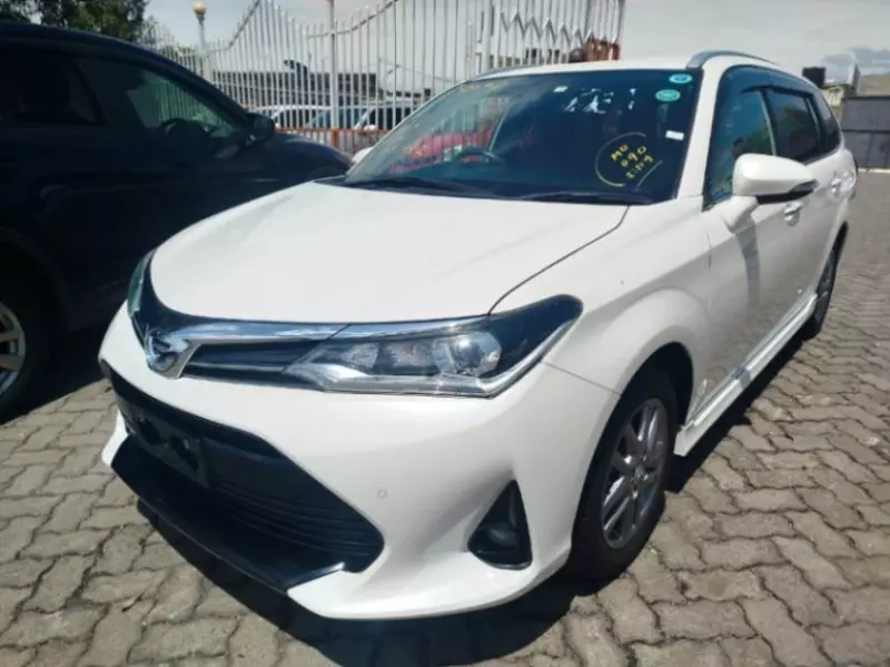 Toyota Fielder    - 2018