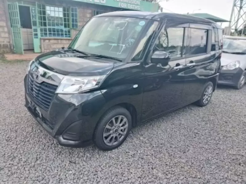 Toyota Roomy   - 2018