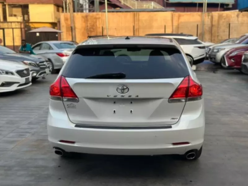 Toyota Venza   - 2009