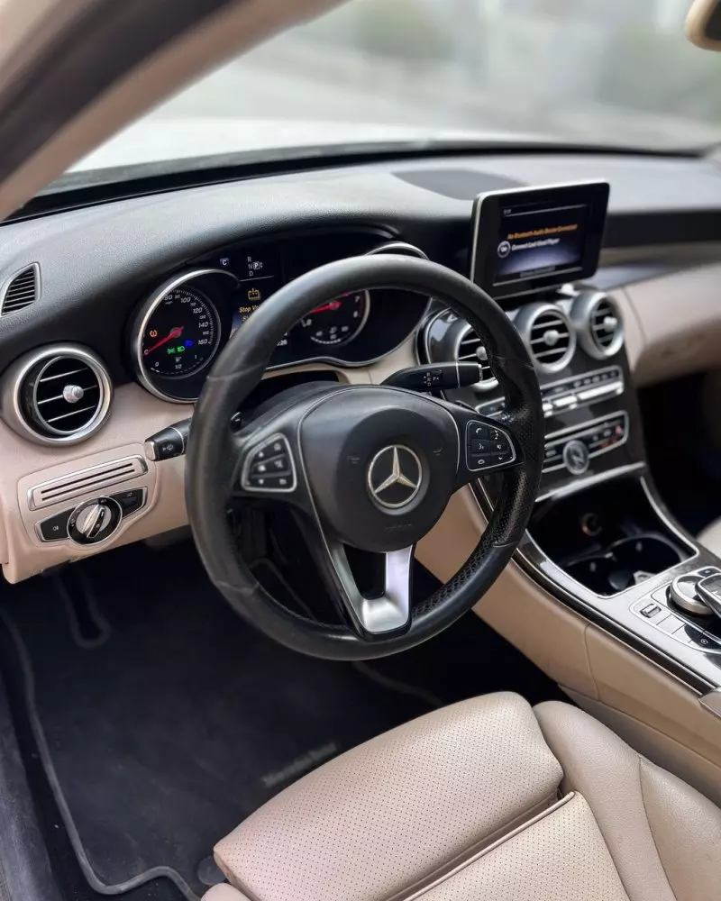 Mercedes-Benz C 300   - 2015