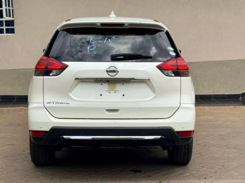 Nissan X-Trail   - 2018