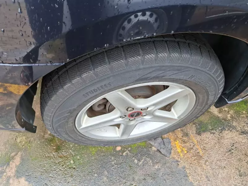 Subaru Outback   - 2012