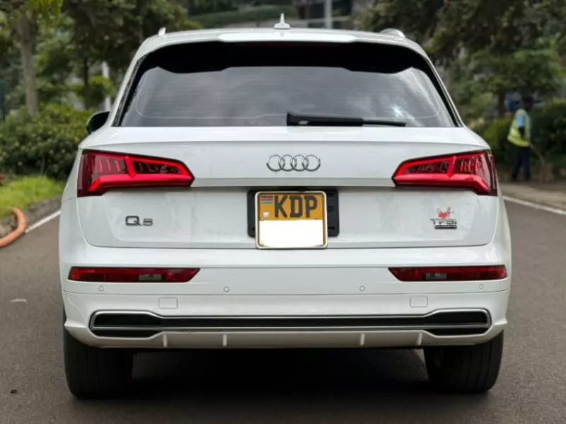 Audi Q5   - 2017