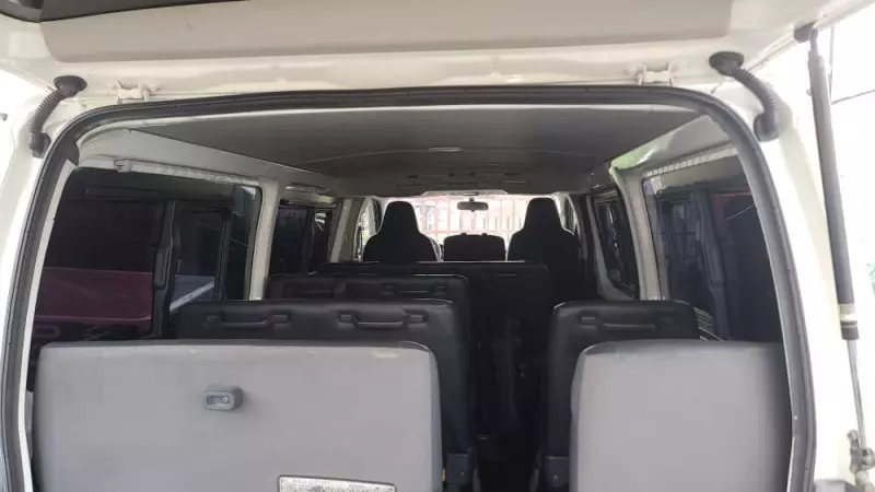 Toyota Hiace   - 2012