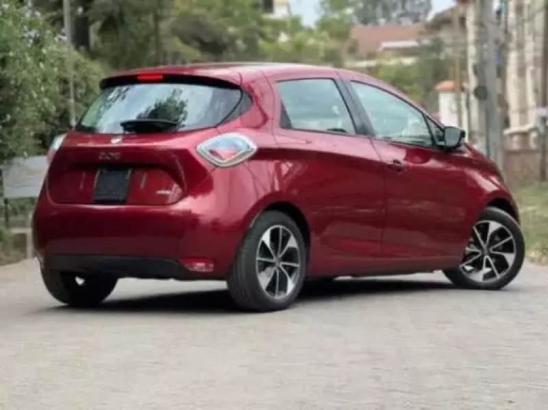 Renault ZOE   -