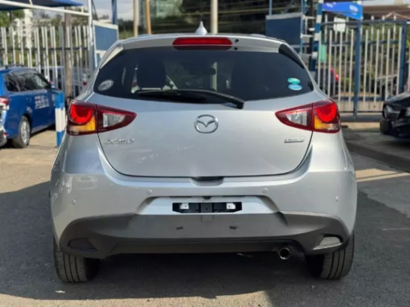 Mazda Demio    - 2018
