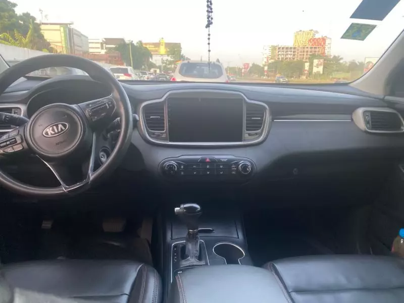 KIA Sorento   - 2016