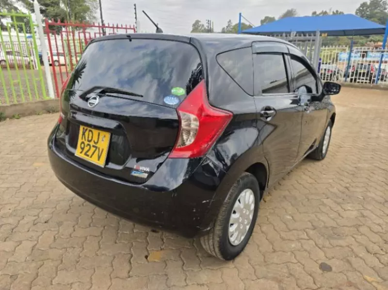 Nissan Note   - 2015