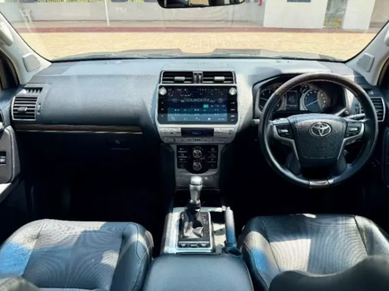 Toyota Landcruiser Prado   - 2018