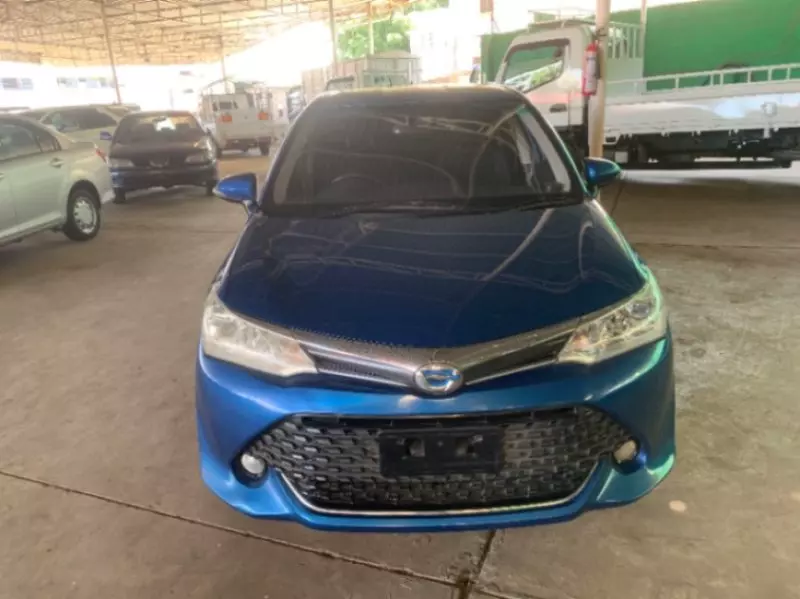 Toyota Fielder hybrid    - 2015