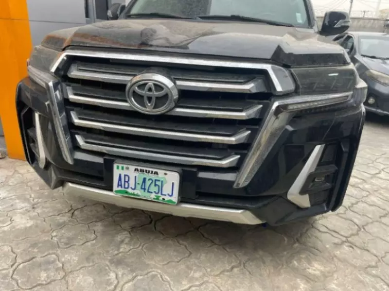 TOYOTA LANDCRUISER GR-S   - 2009