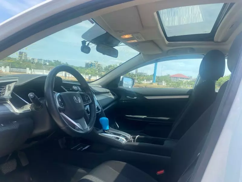 Honda Civic   - 2018