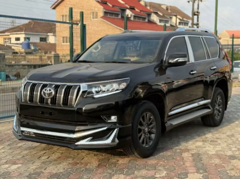 Toyota Land Cruiser   - 2016