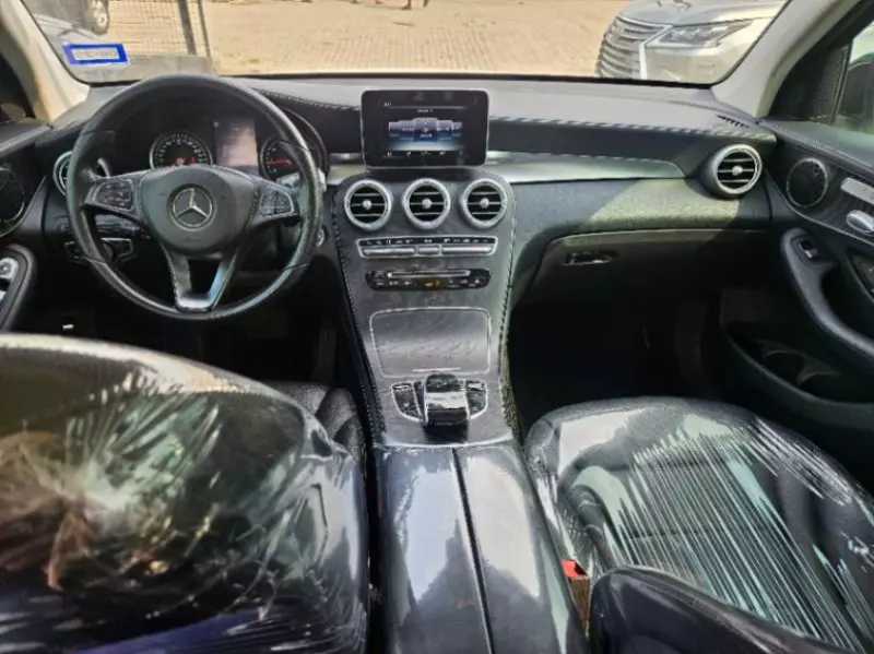 Mercedes-Benz GLC-Class   - 2016