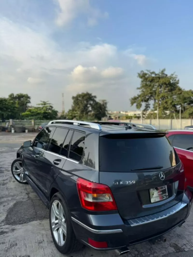 Mercedes-Benz GLK-Class - 2010