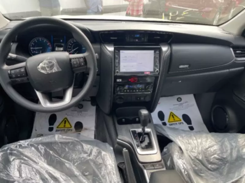 Toyota Fortuner   - 2025