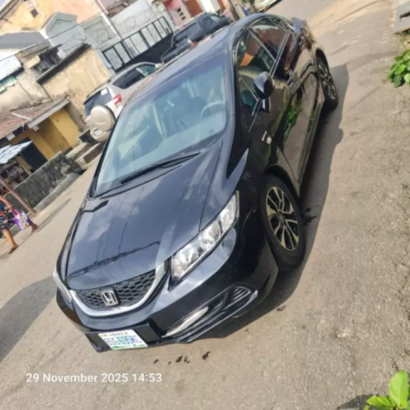 Honda Civic   - 2013