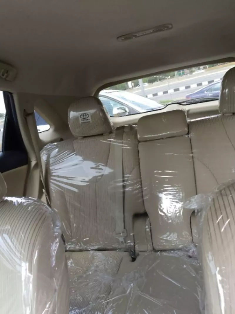 Toyota Venza   - 2014