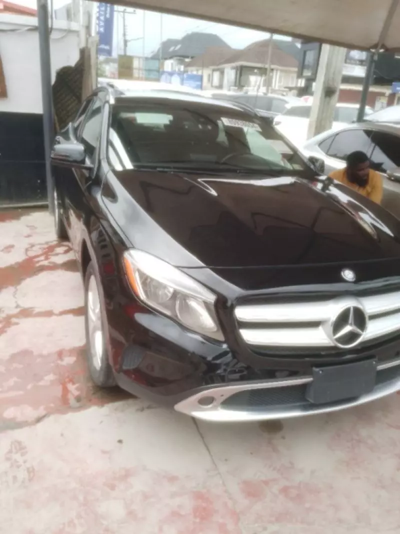 Mercedes-Benz GLA 250   - 2016