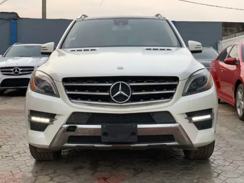 Mercedes-Benz ML 400