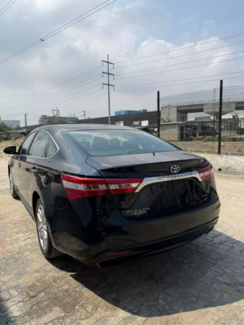 Toyota Avalon