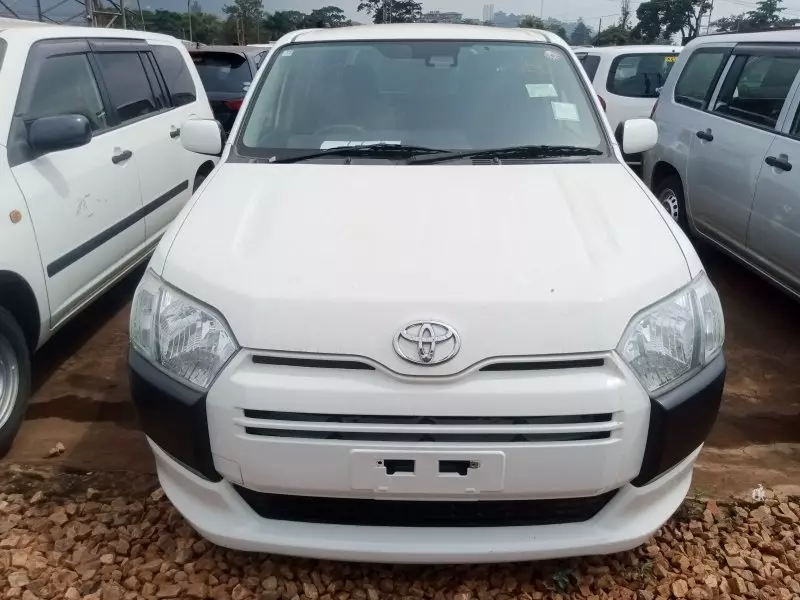 Toyota Succeed    - 2017