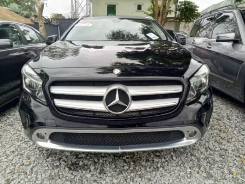 Mercedes-Benz GLA 250   - 2015