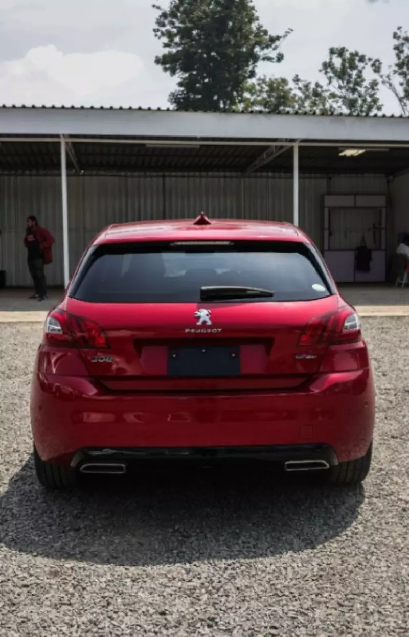 Peugeot 308   - 2017