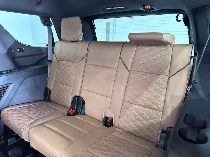 Cadillac Escalade ESV   - 2023