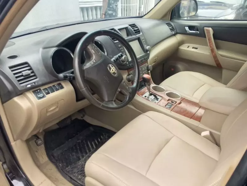 Toyota Highlander   - 2008