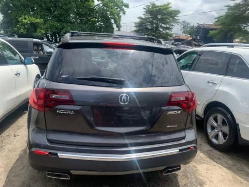 Acura MDX   - 2010