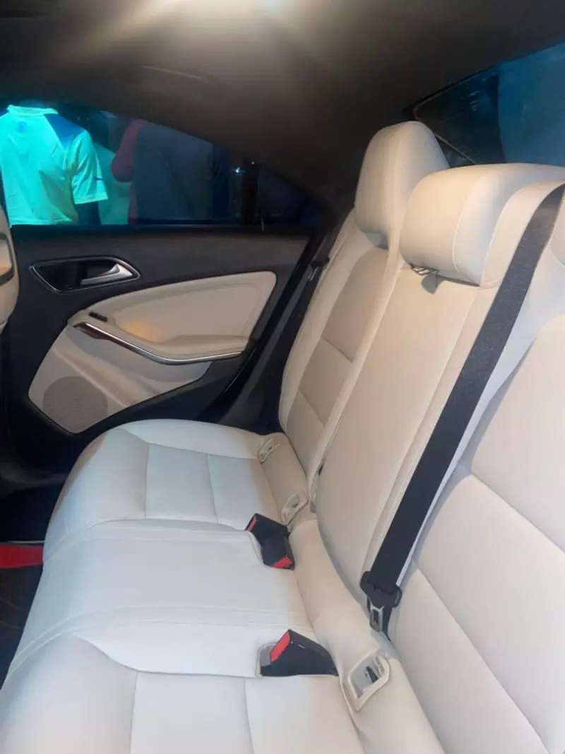 Mercedes-Benz CLA 250   - 2016