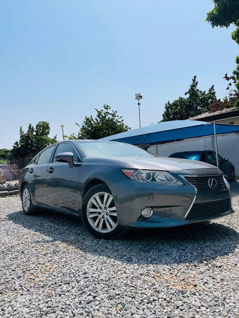 Lexus ES 350   - 2014