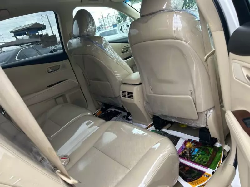Lexus RX 350   - 2010