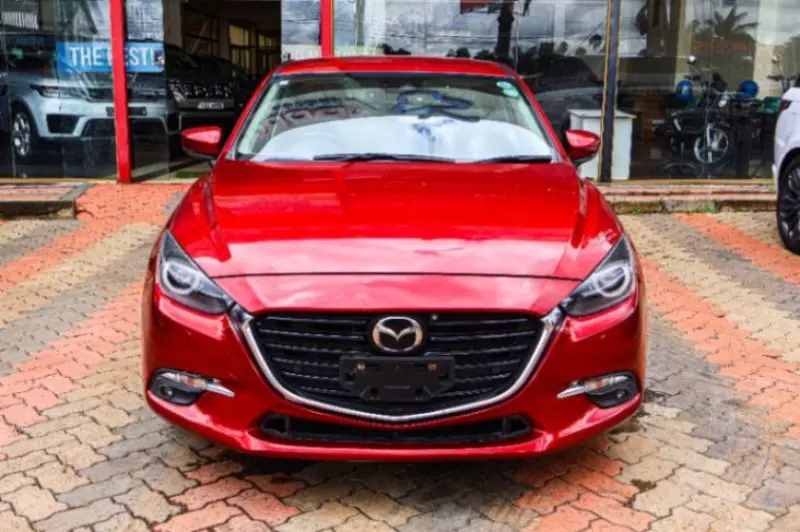 Mazda Axela    - 2018