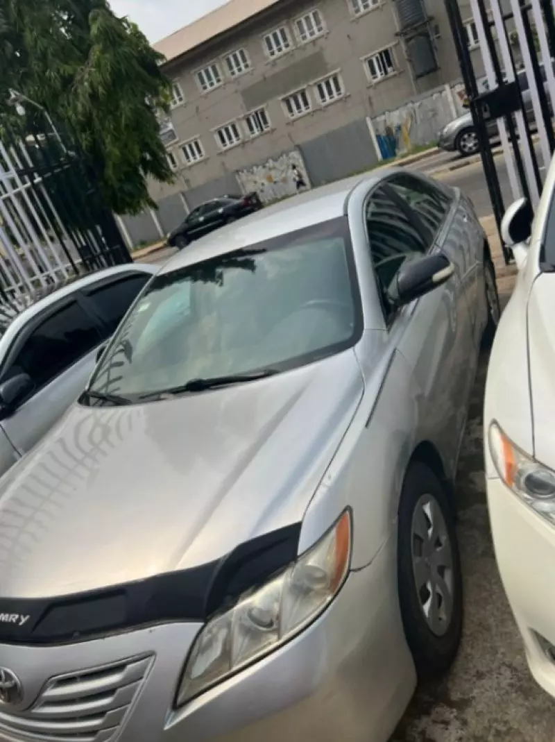 Toyota Camry   - 2007