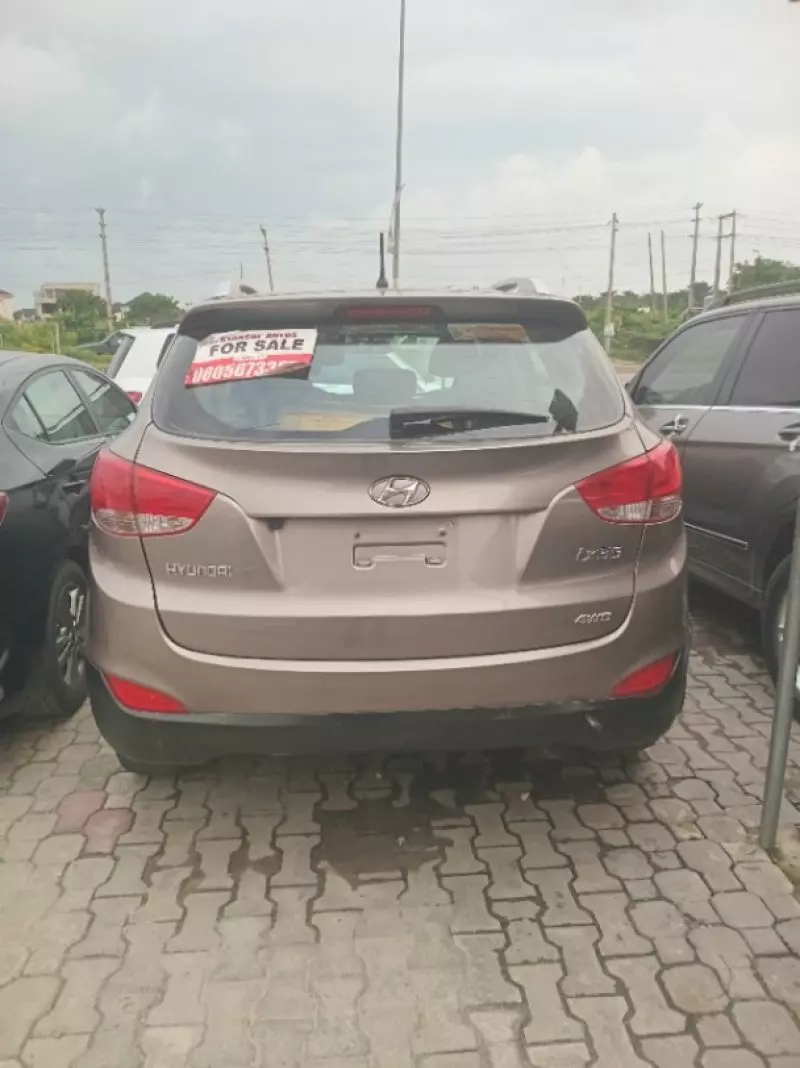Hyundai lx35   - 2014