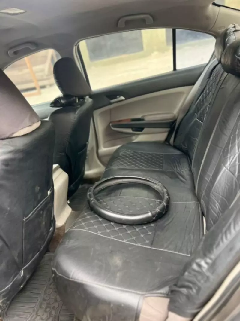 Honda Accord   - 2009