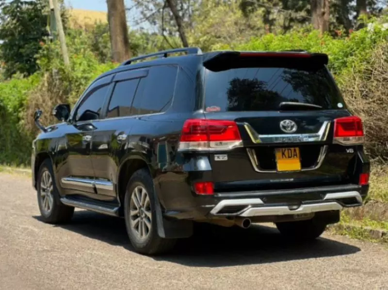 Toyota Landcruiser ZX   - 2014