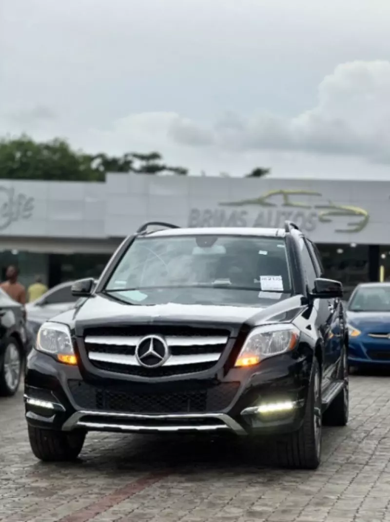 Mercedes-Benz GLK 350   - 2014