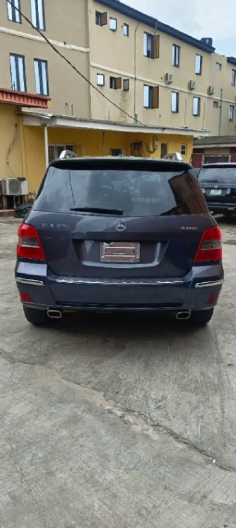 Mercedes-Benz GLK 350   - 2010