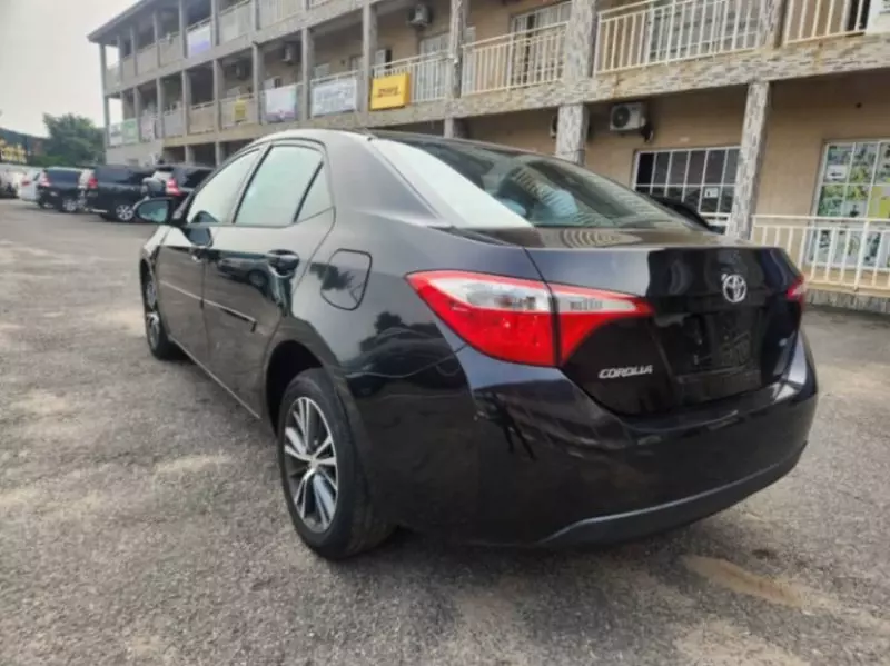 Toyota Corolla - 2016